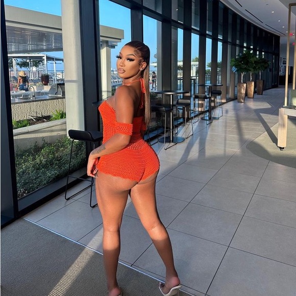 Orange knit romper medium/large - Picture 8 of 8